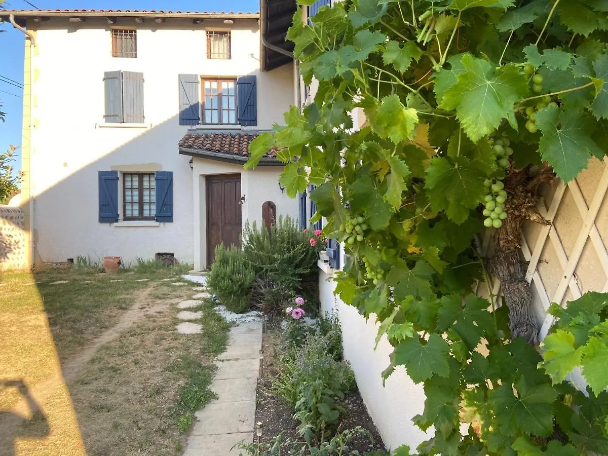 Le Regrimet Avec Parking Gratuit Et Prive Bed & Breakfast Lens-Lestang