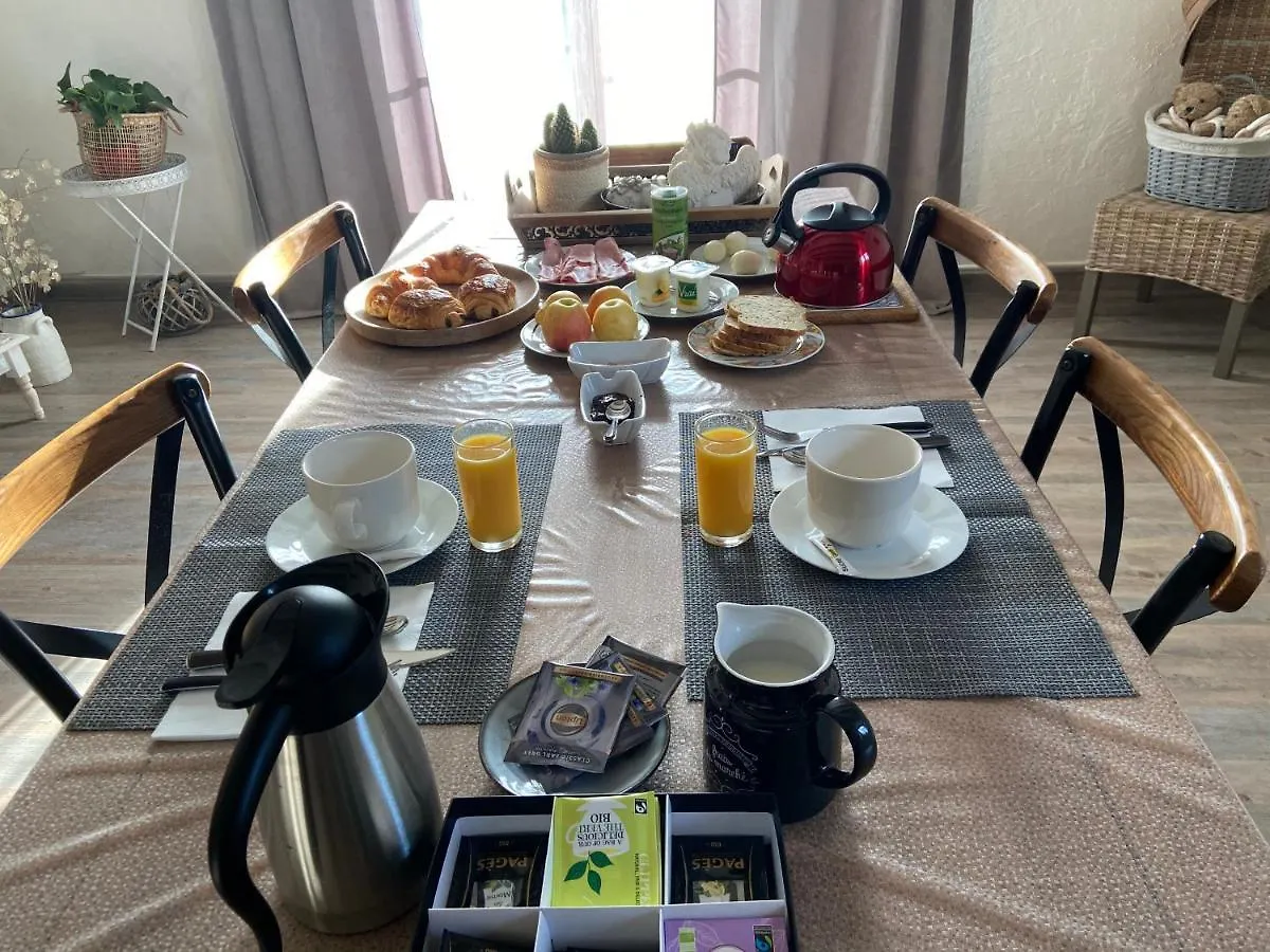 Le Regrimet Avec Parking Gratuit Et Prive Bed & Breakfast Lens-Lestang France